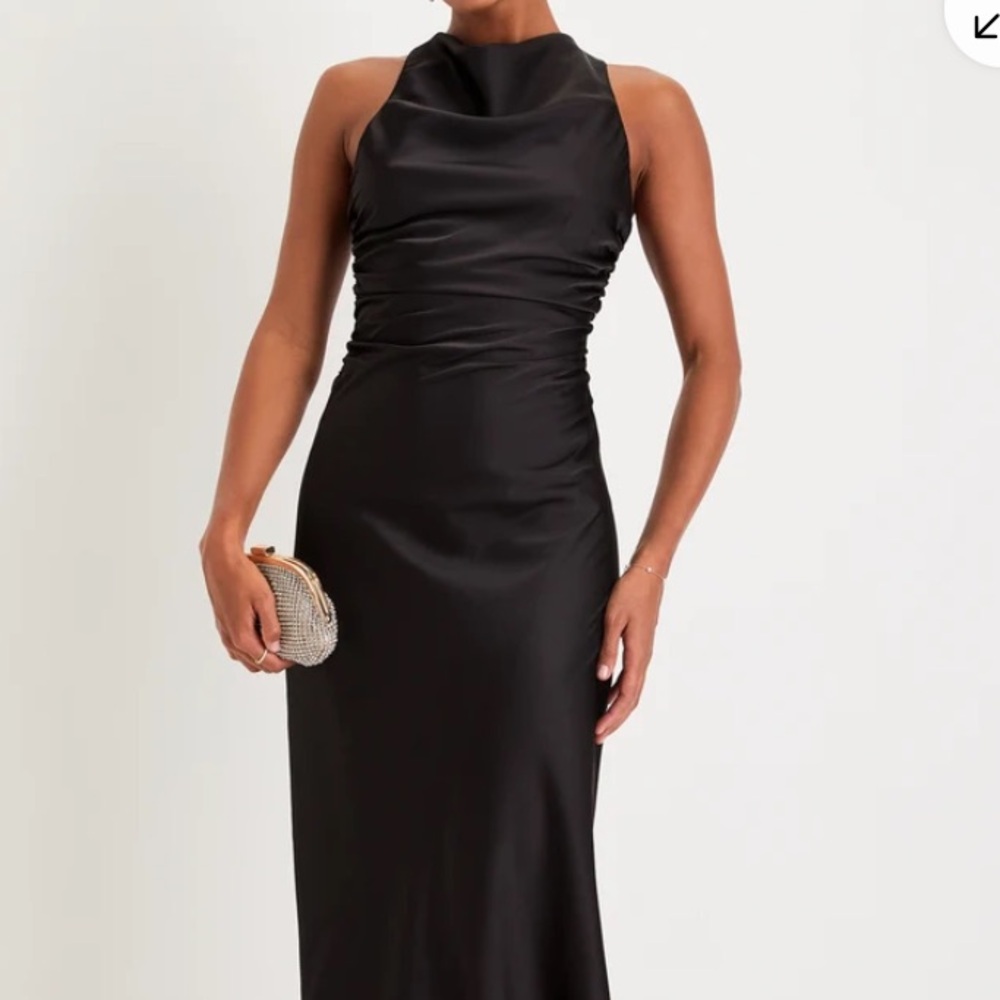 Lulu's Chic Black Maxi Dress